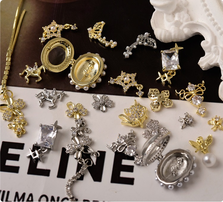 LZ zircon light luxury chain color preserving metal flower pendant nail diamond